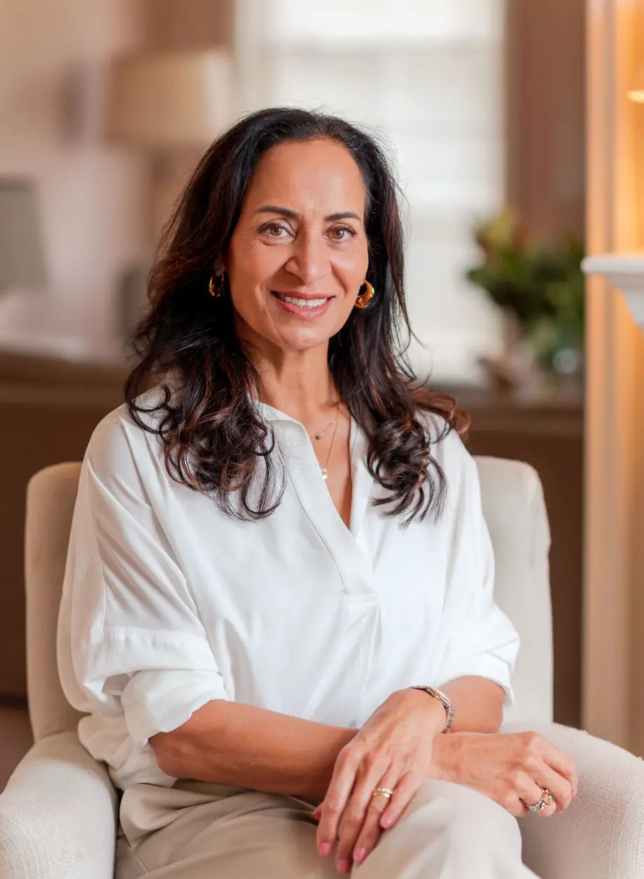 Naomi Stubbé — Psychedelic Therapist